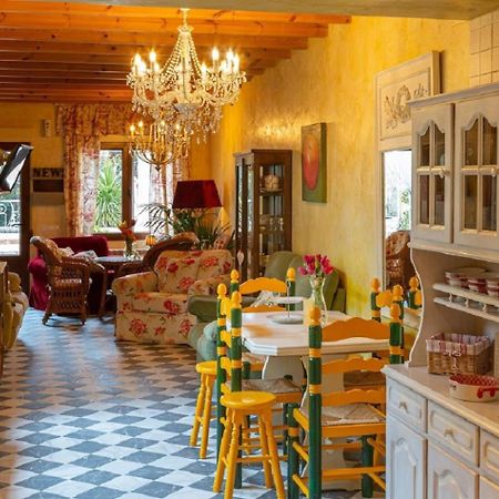Beautiful Alamedas - Una Casa Rural Con Una Historia Unica Castronuno Exterior foto