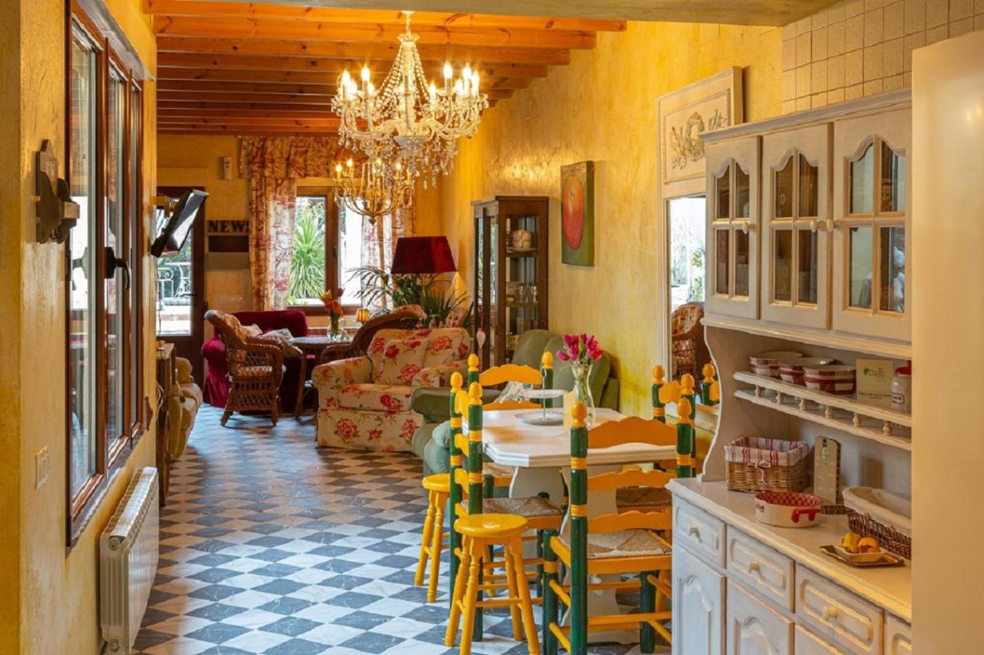 Beautiful Alamedas - Una Casa Rural Con Una Historia Unica Castronuno Exterior foto