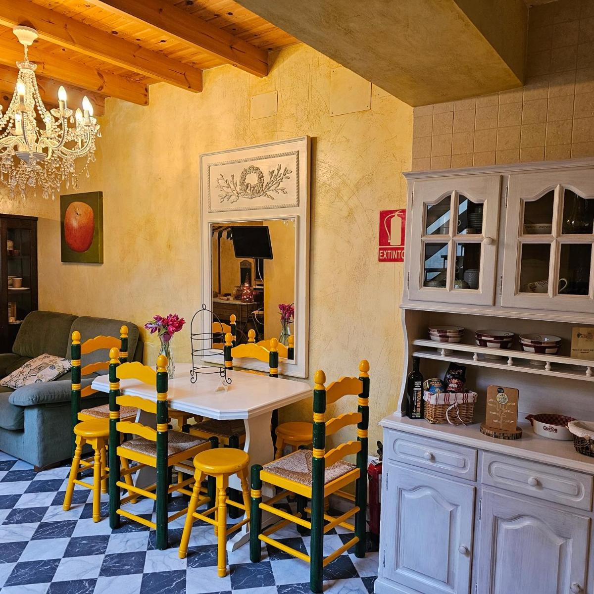 Beautiful Alamedas - Una Casa Rural Con Una Historia Unica Castronuno Exterior foto